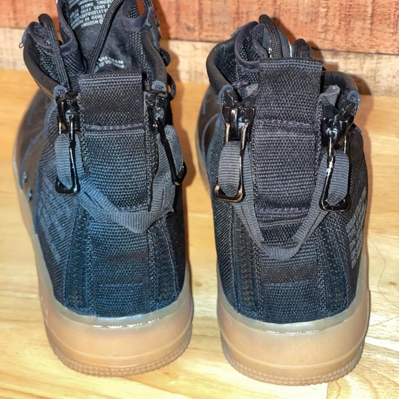 🔥 SOLD🔥♥️Host Pick♥️Nike SF Air Force 1 High sneakers - Picture 5 of 12
